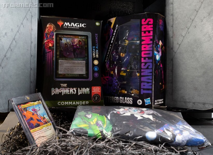 Image Of Magic The Gathering The Brothers War   Transformers Preview Unboxing  (6 of 11)